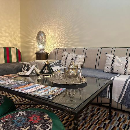Riad Les Miroirs Marrakesh Exteriör bild