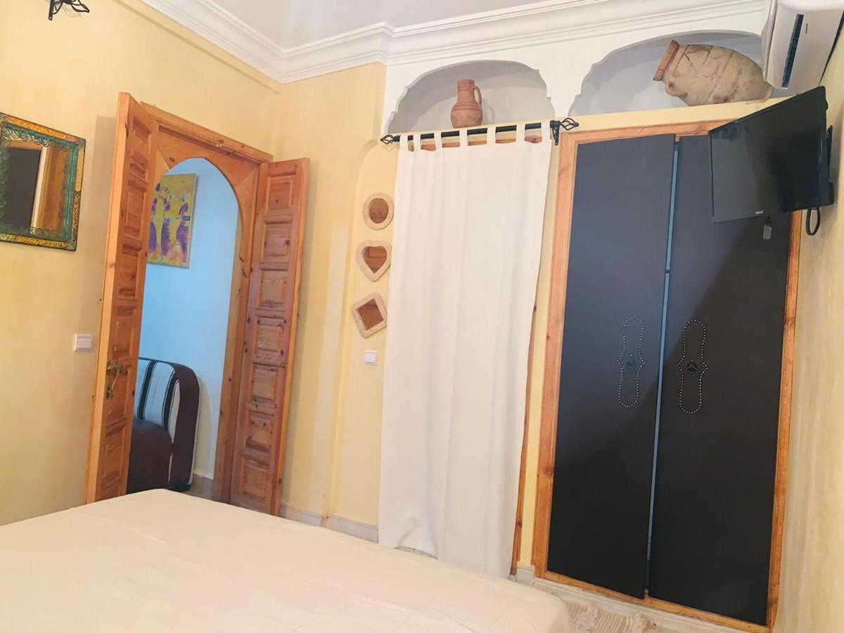 Riad Les Miroirs Marrakesh Exteriör bild