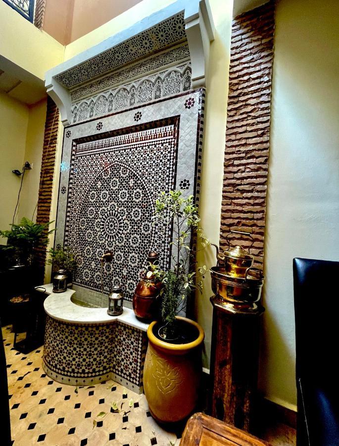 Riad Les Miroirs Marrakesh Exteriör bild