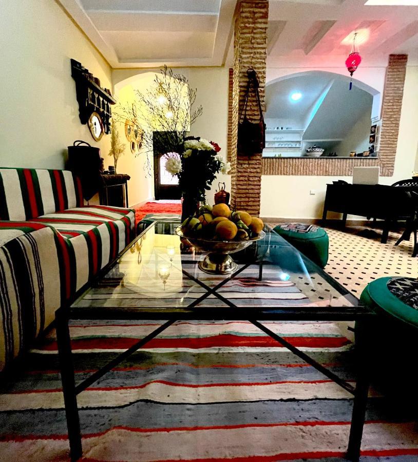 Riad Les Miroirs Marrakesh Exteriör bild