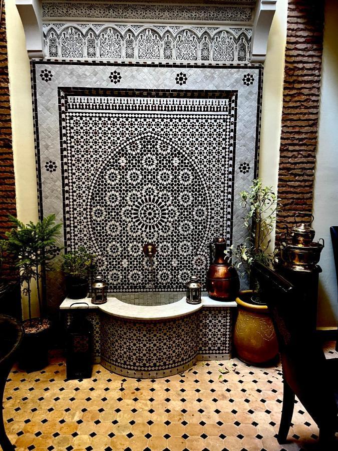 Riad Les Miroirs Marrakesh Exteriör bild