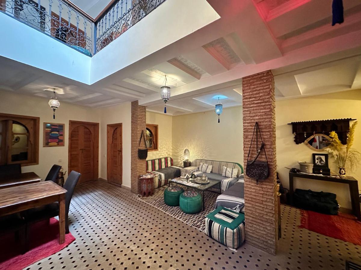 Riad Les Miroirs Marrakesh Exteriör bild